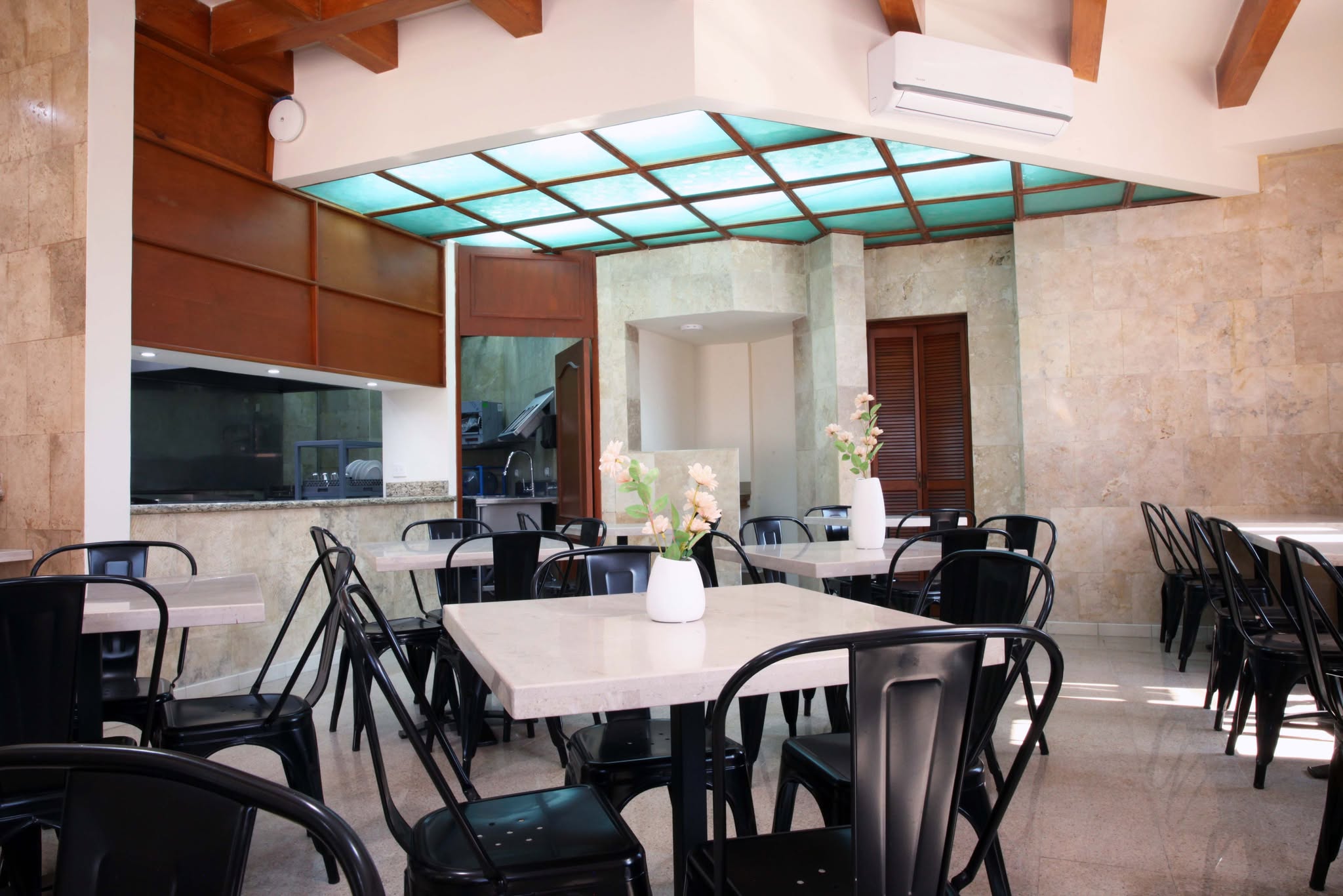 Restaurante — Grand Lion Hotel