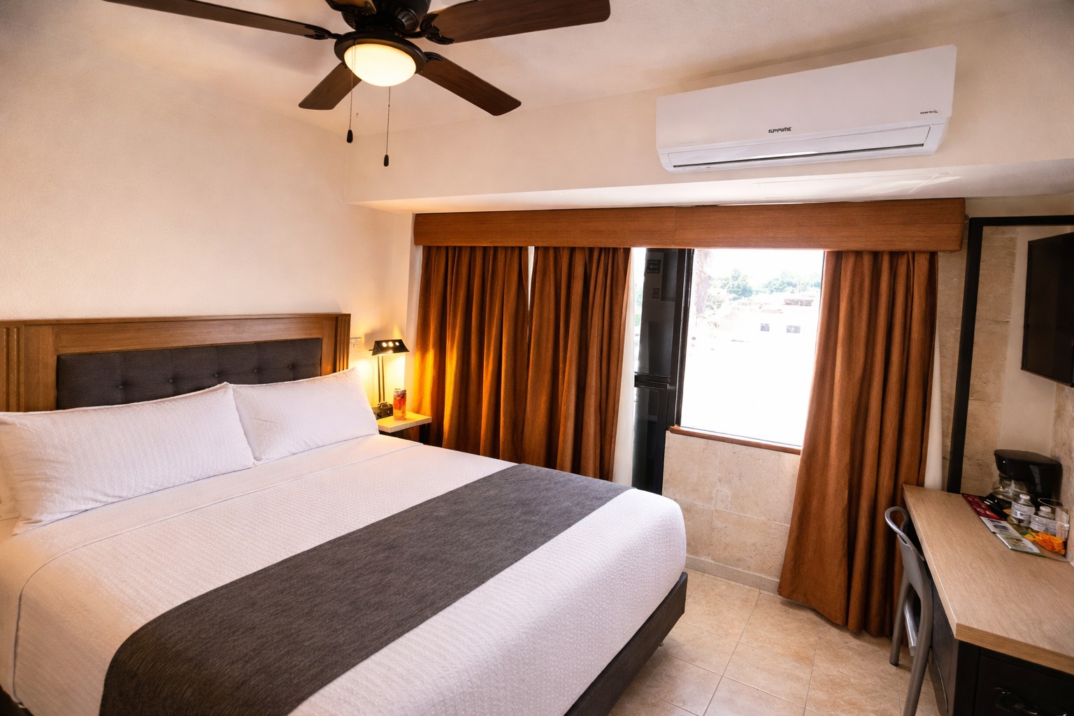 Habitación Sencilla Exclusiva — Grand Lion Hotel